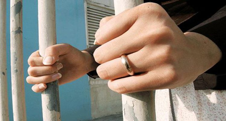 “الجزائية المتخصصة” تصدر حكمًا بالسجن لمدة 23 سنة على ناشطة من قبيلة “الحويطات”