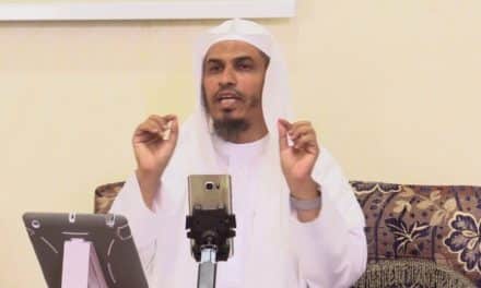 السلطات السعودية تضيق على تواصل الداعية المعتقل “الخضيري” بعائلته