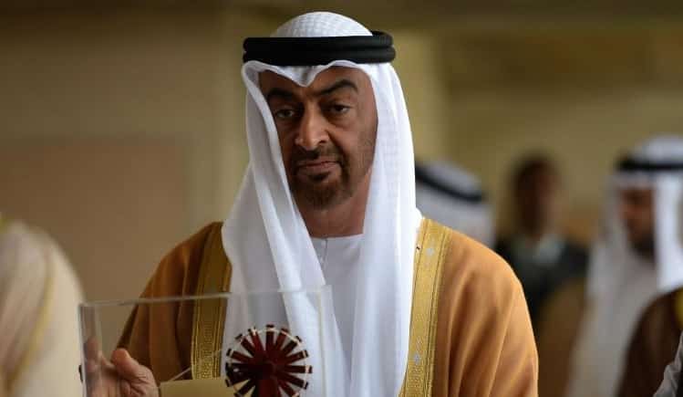 ناشط سعودي يحذر من انتشار رجال “ابن زايد” في مناصب حساسة بالمملكة