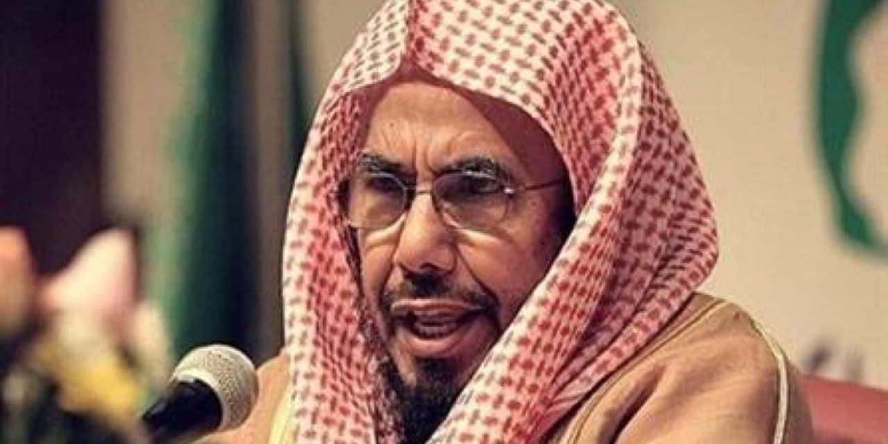 د. عبد الله المطلق يوجه انتقادات حادة لبرامج هيئة الترفيه