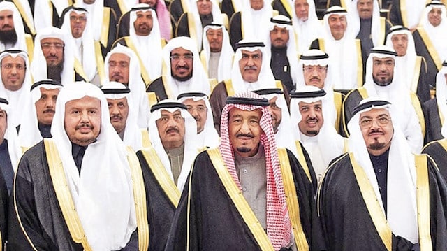 “كم ثروة العائلة الحاكمة؟”.. غياب الشفافية عن ميزانية 2022 يشعل غضب السعوديين