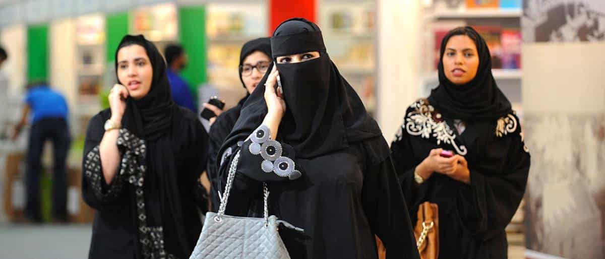السعودية تعتقل 81 امرأة بسبب خرق الإجراءات الاحترازية لفيروس كورونا