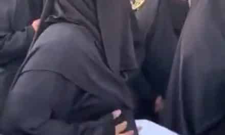 القبض على سيدة حامل بعد مطالبتها بحقوقها بمحافظة “القريات”