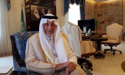 أنباء عن اختفاء الأمير “خالد الفيصل”.. وتوقعات بوضعه تحت الإقامة الجبرية