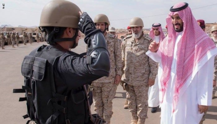 لماذا قارن السعوديون وزير دفاع المملكة بقائد فلسطيني ميداني؟