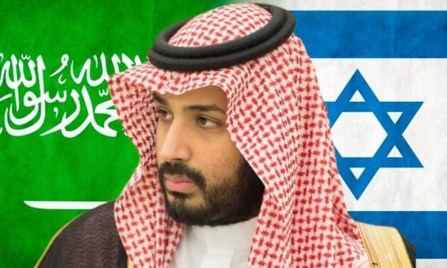 كاتب سعودي: الكيان الصهيوني هو “الحليف الموضوعي” للمملكة في مواجهة إيران!