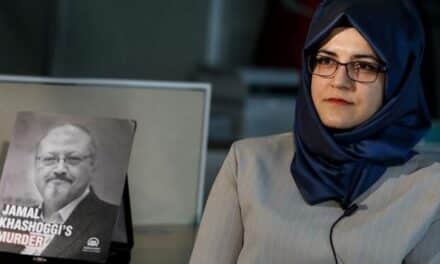 خطيبة “خاشقجي” ترفض القرار التركي وتطالب باستمرار المحاكمة
