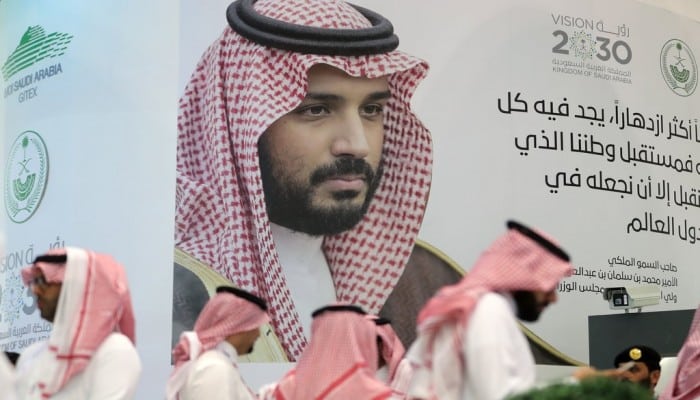 السعودية: نظام الكفيل الجديد يسمح بالاستغلال والسيطرة على الفئات الضعيفة