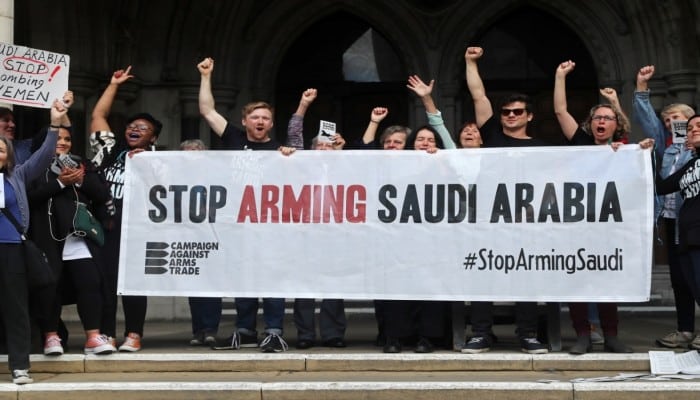 ناشطون بريطانيون يطعنون أمام الحكمة العليا لوقف بيع الأسلحة للسعودية