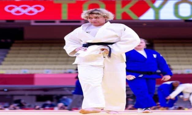 لاعبة الجودو السعودية.. لا فرحة الفوز ولا شرف الانسحاب