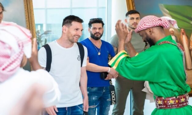 “ميسي” في السعودية من جديد لتلميع “ابن سلمان” رغم التنديدات الحقوقية