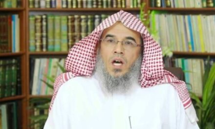 مصادر: تغليظ عقوبة الأكاديمي السعودي عبد العزيز العبد اللطيف لمدة 20 عامًا