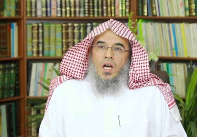 مصادر: تغليظ عقوبة الأكاديمي السعودي عبد العزيز العبد اللطيف لمدة 20 عامًا